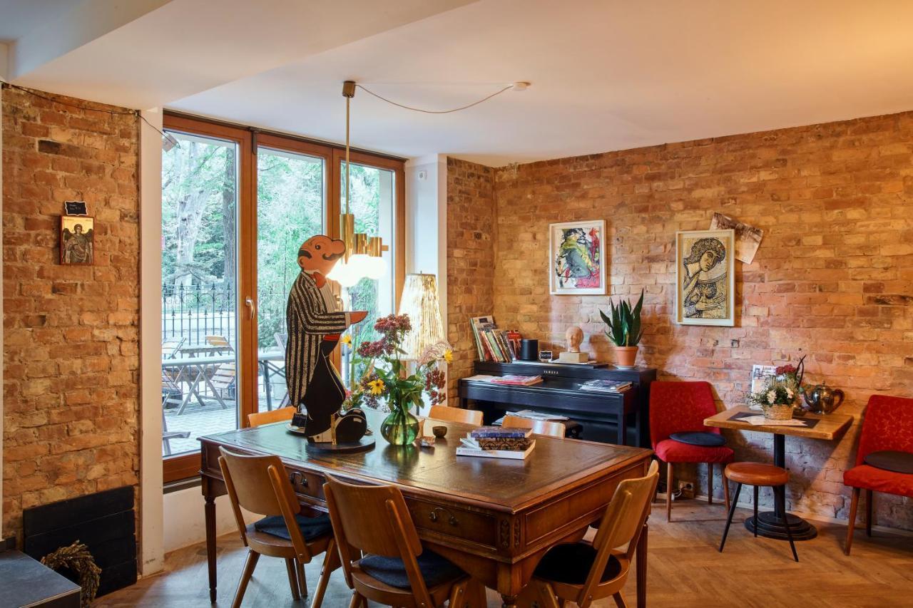 Beautiful And Cozy Remise For Up To 6 Guests Appartement Berlijn Buitenkant foto